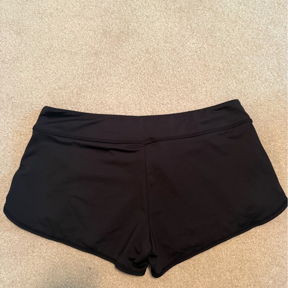 Nike Women's Swim Shorts Size L - Picture 4 of 4